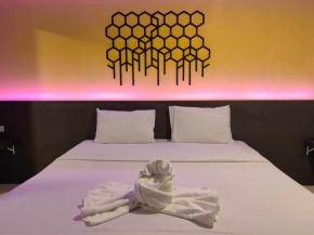 Hollywood Dannok Hotel
